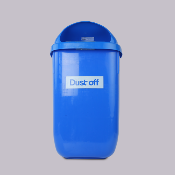 Dust off Garbage Bin Hanging Single