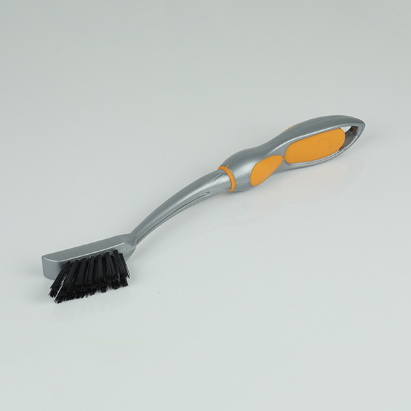 Dust off Tile & Grout Brush Triton
