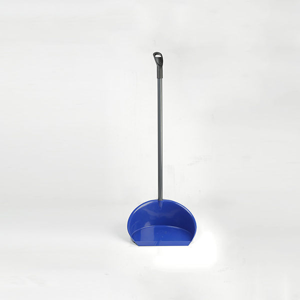 Dust off Classic Lobby Pan